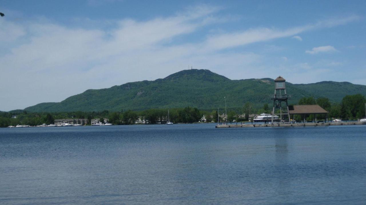 Motel De La Pente Douce Magog Kültér fotó